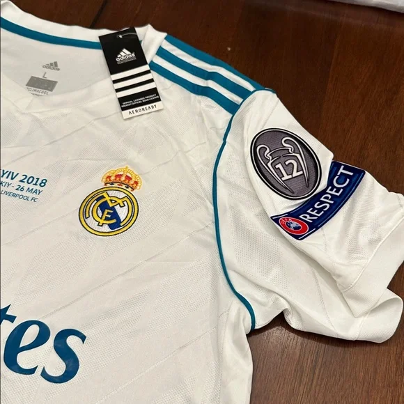 2017/18 Real Madrid HomeJersey #7 RONALDO LARGESlim FitSoccer Champions League